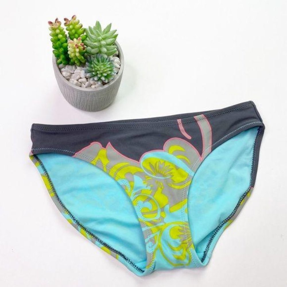 Athleta NWOT Bikini Swimsuit Bottoms Blue Bathing